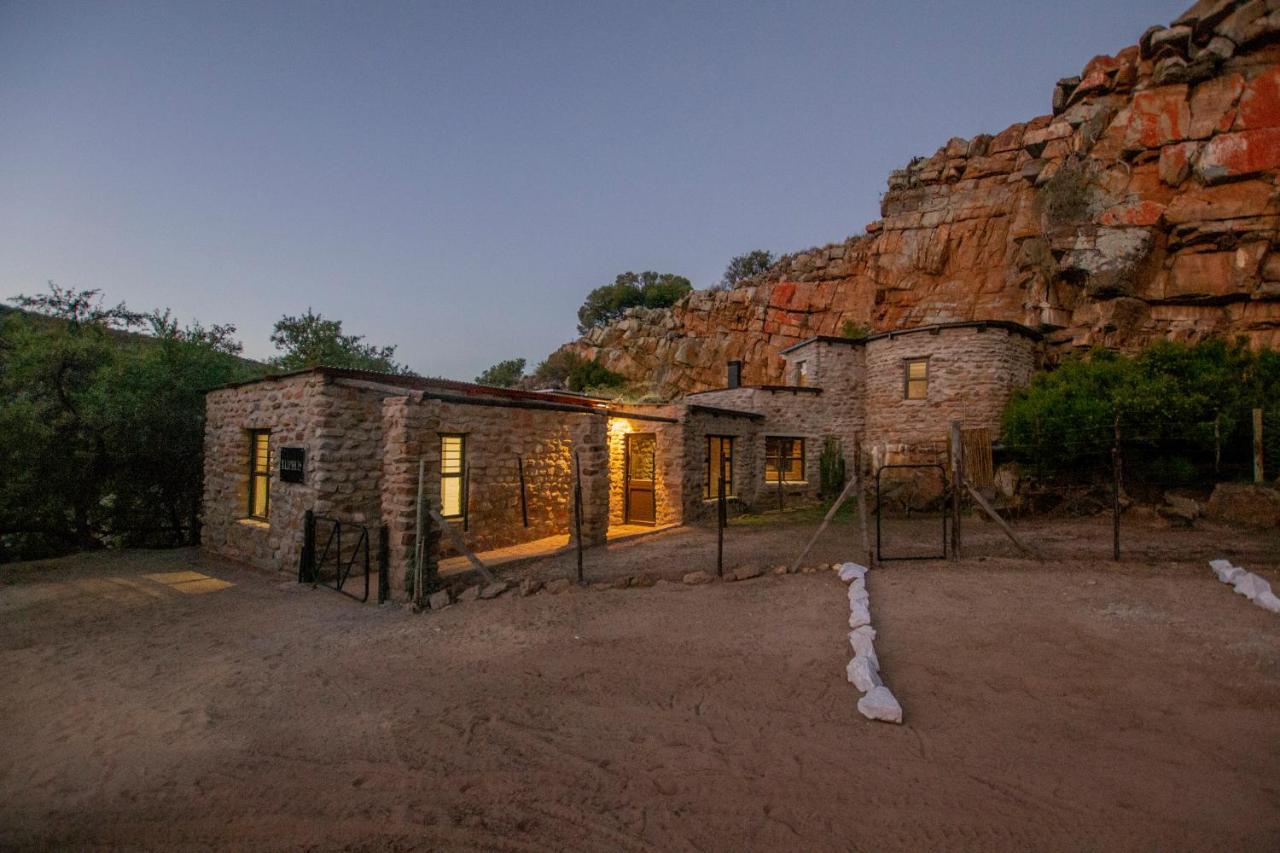 Desert Wind Private Guest And Game Farm Montagu Dış mekan fotoğraf
